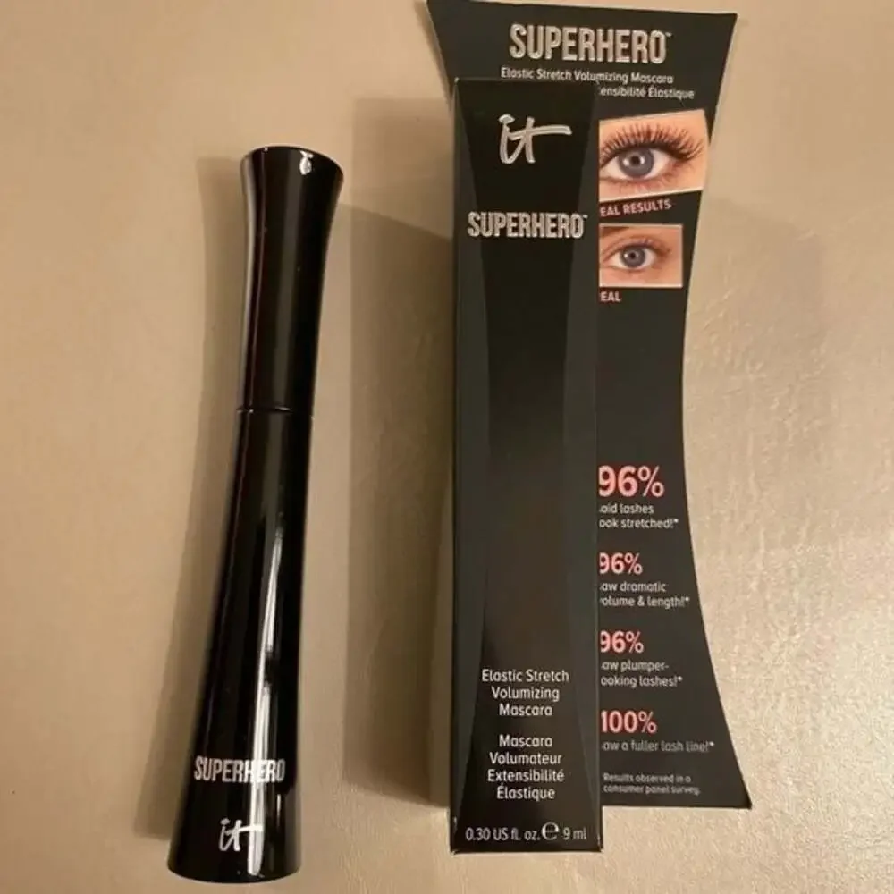 NWT IT Cosmetics Superhero Elastic Stretch Volumizing Lengthening Mascara Black
